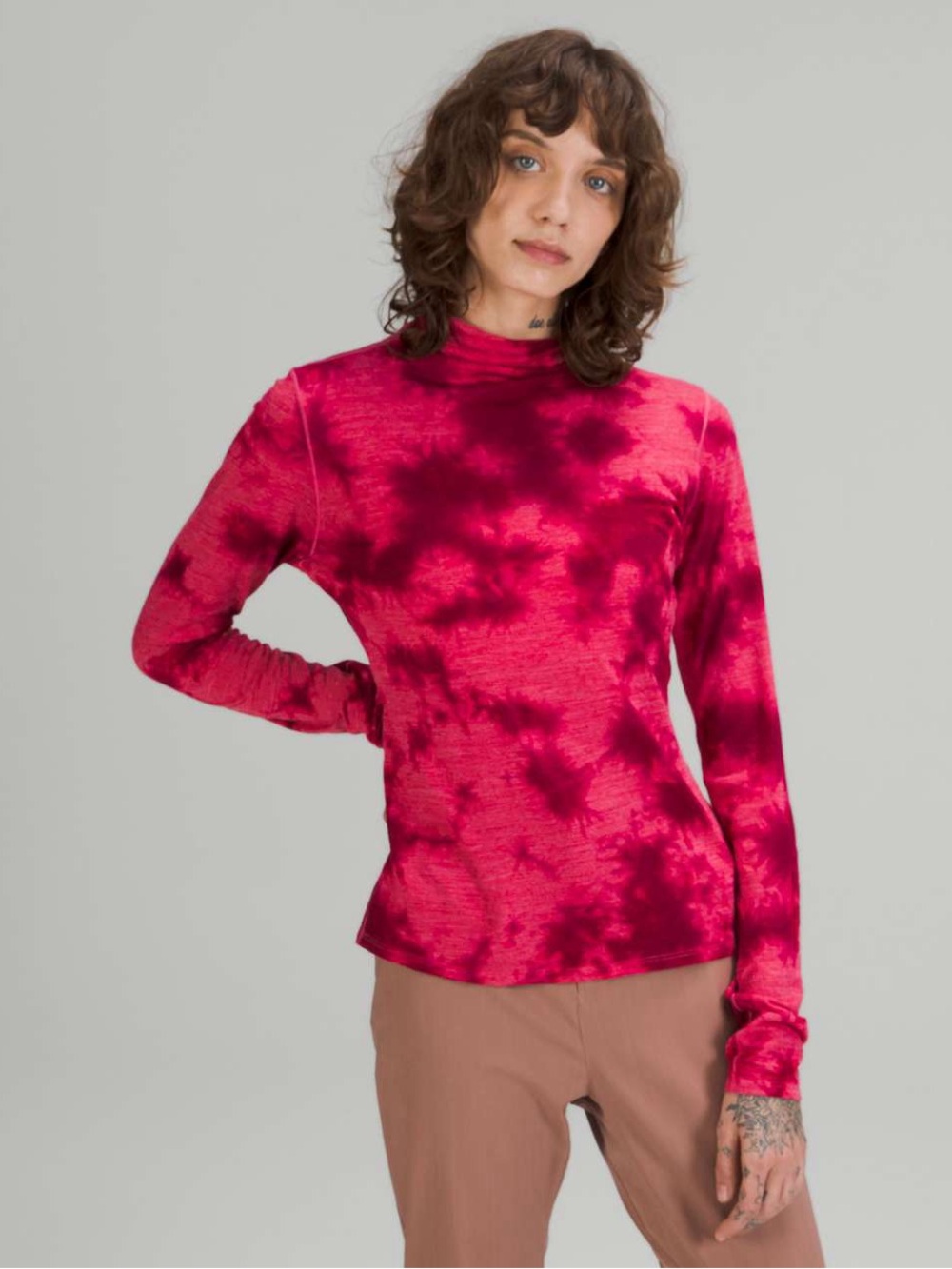 LULULEMON Lab Wool-Blend Tie Dye Long Sleeve Shirt in Dragonfruit Wild Berry